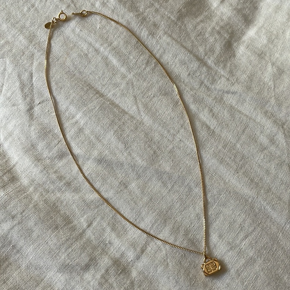 Givenchy Vintage Handbag Pendant Necklace Gold-Tone - Picture 3 of 3